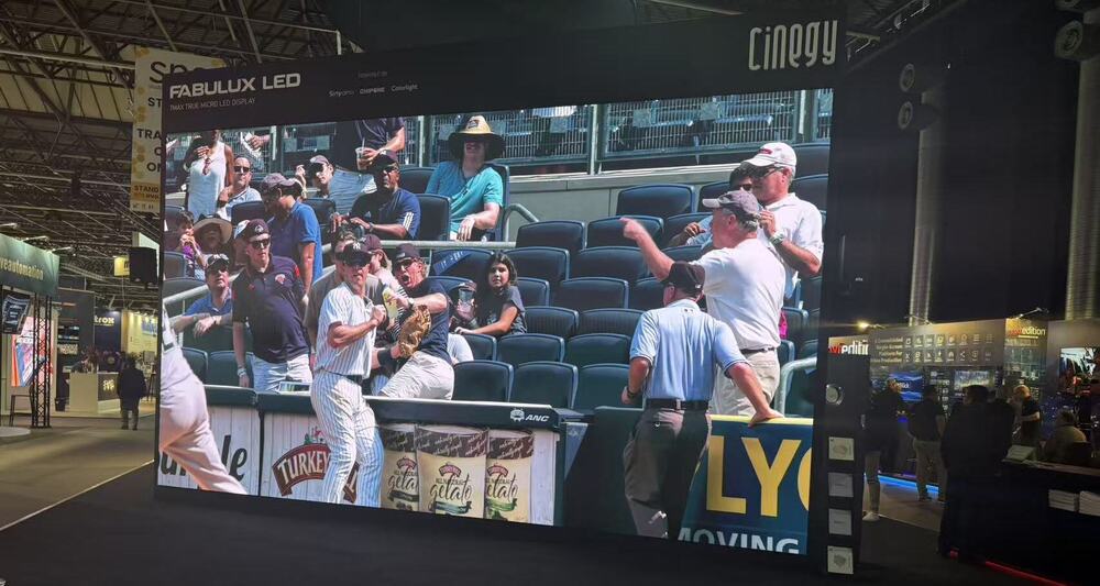 Fabulux LED Launches First MiP 8K UHD LED Video Wall