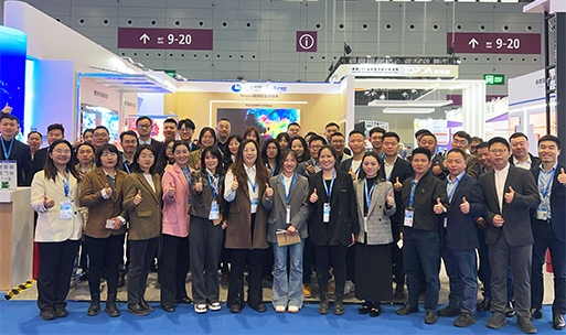 LianTronics & Esdlumen Showcases Advanced LED Display Solutions at ISLE 2025